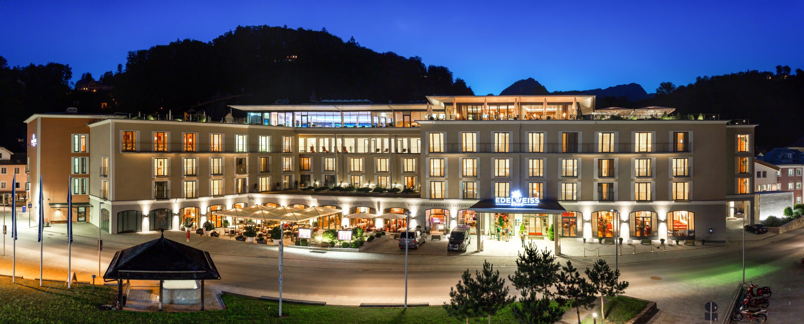 Abendpanorama © Hotel Edelweiss Berchtesgaden