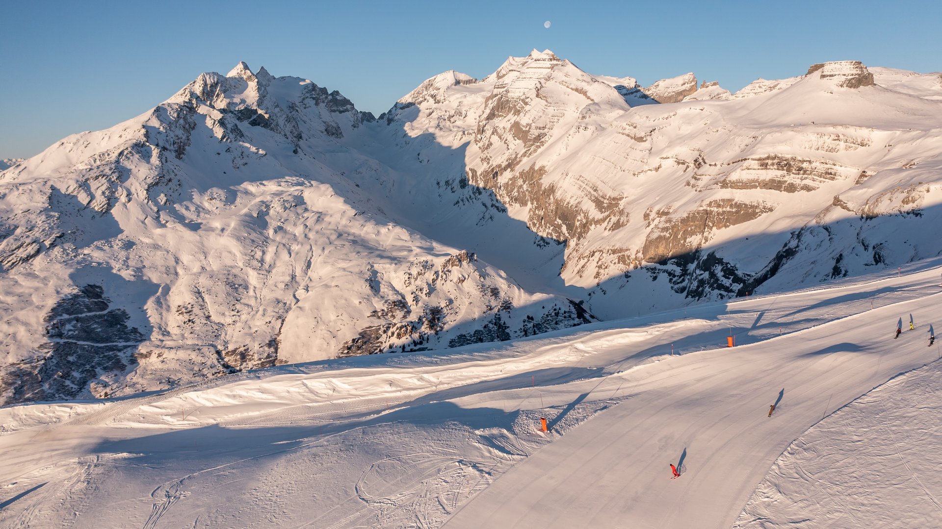 Ski-Panorama Surselva CarloJanka © Daniel Ammann
