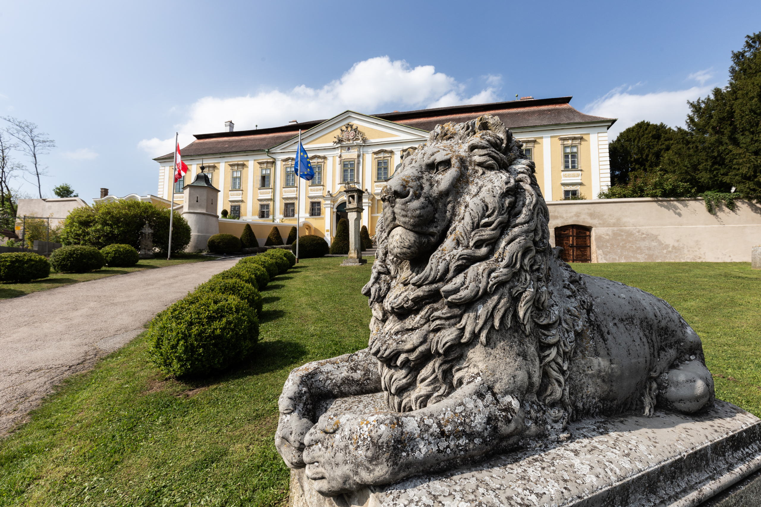 Schloss Gobelsburg, Schlossansicht, FC Schloss Gobelsburg